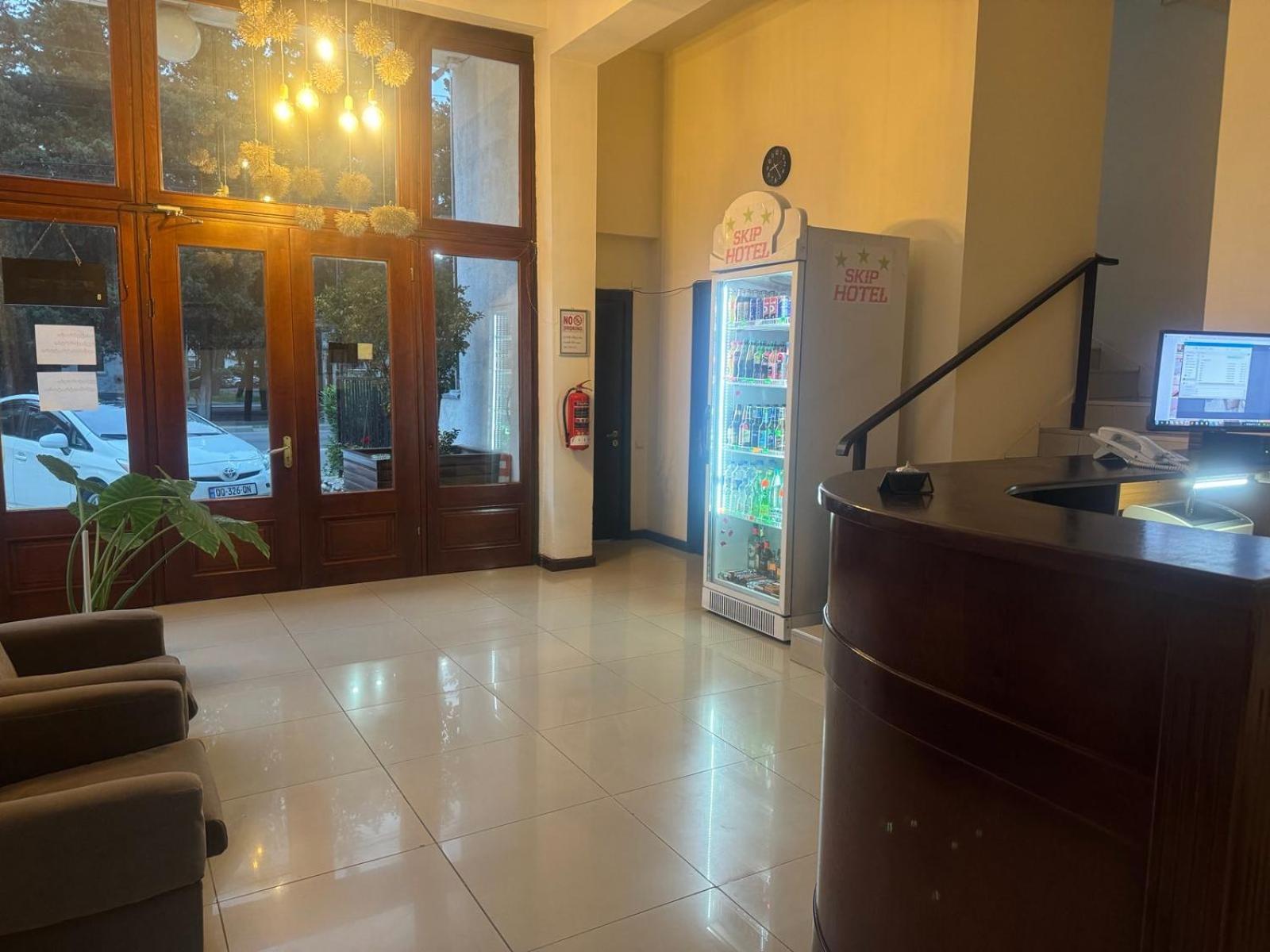 Hotel Skib Tbilisi Buitenkant foto
